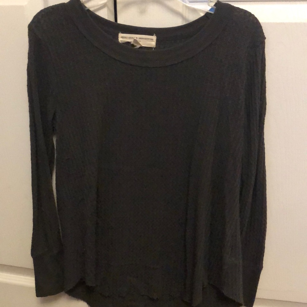 GREY LIGHT WEIGHT URBAN OUTFITTERS SWEATER